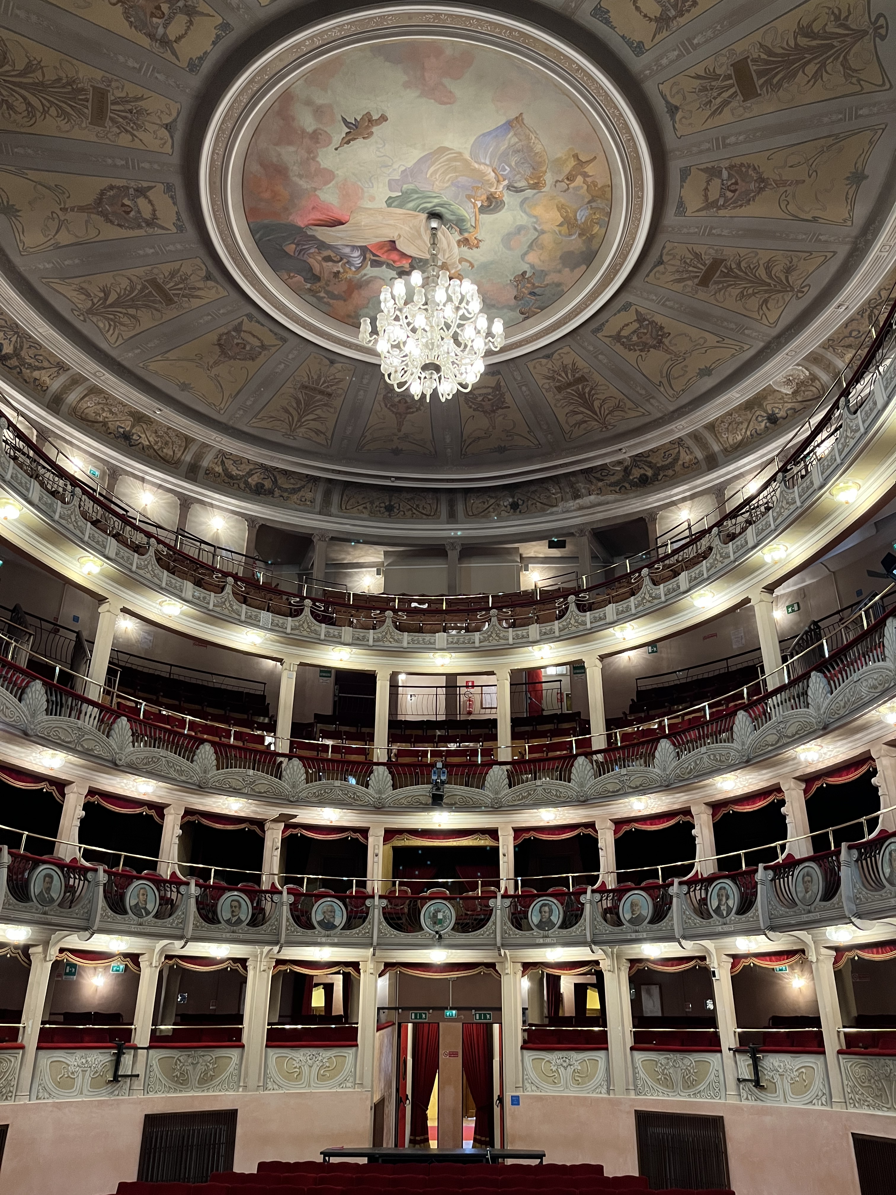 Teatro interno IMG_1507